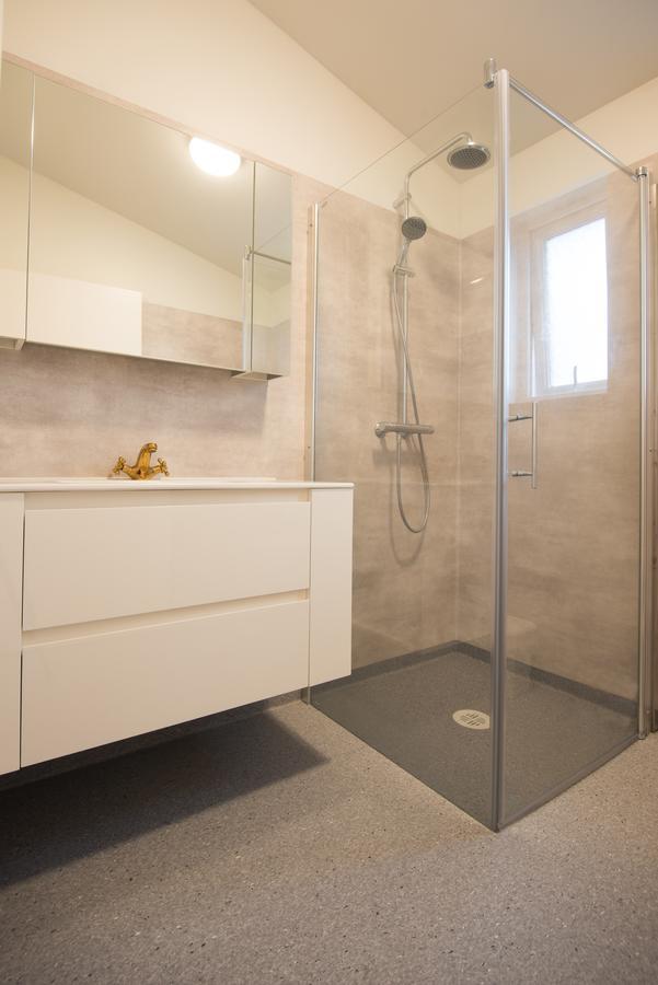 Guesthouse Grund Grindavik Bagian luar foto